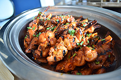 SHOWER THE BRIDE AND GROOM